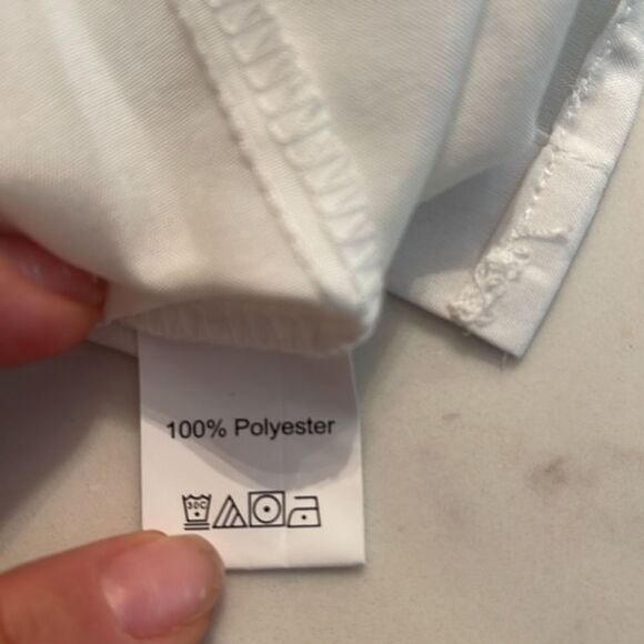 Womens Basic White Button Down Dress Shirt. - Size Small - Picture 8 of 8